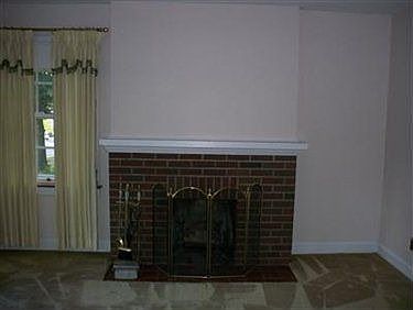 2nd image of 2545 Lyon Blvd