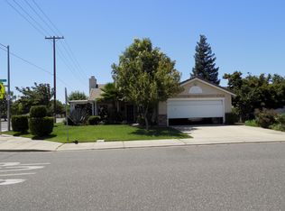 9511 Stonemoss Ave, Delhi, CA 95315