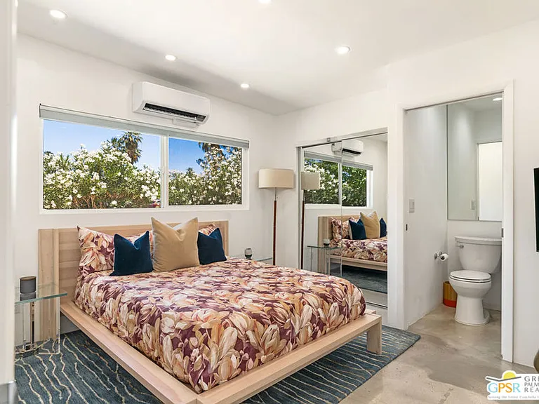 1405 E Tachevah Dr — Photo 14