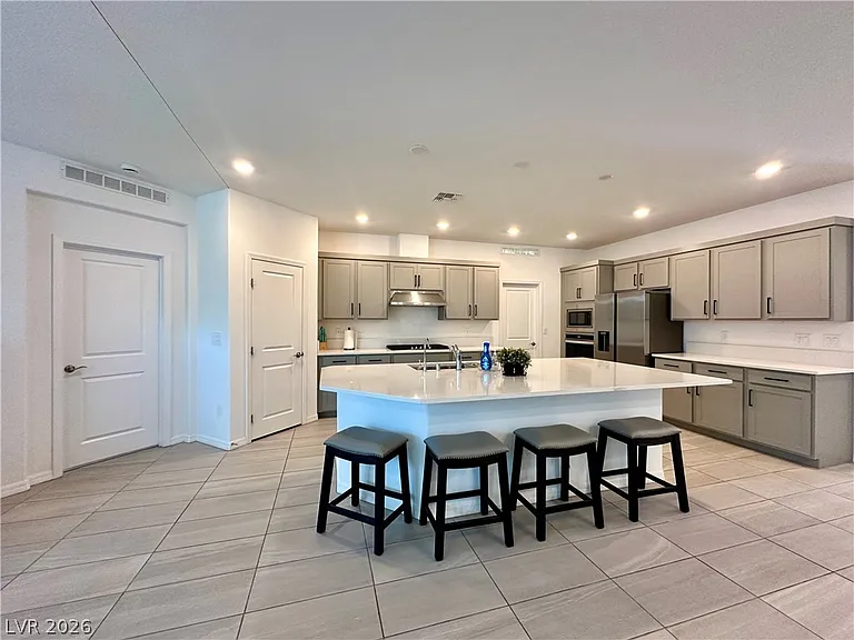 640 Stone Hammer Ave — Photo 8