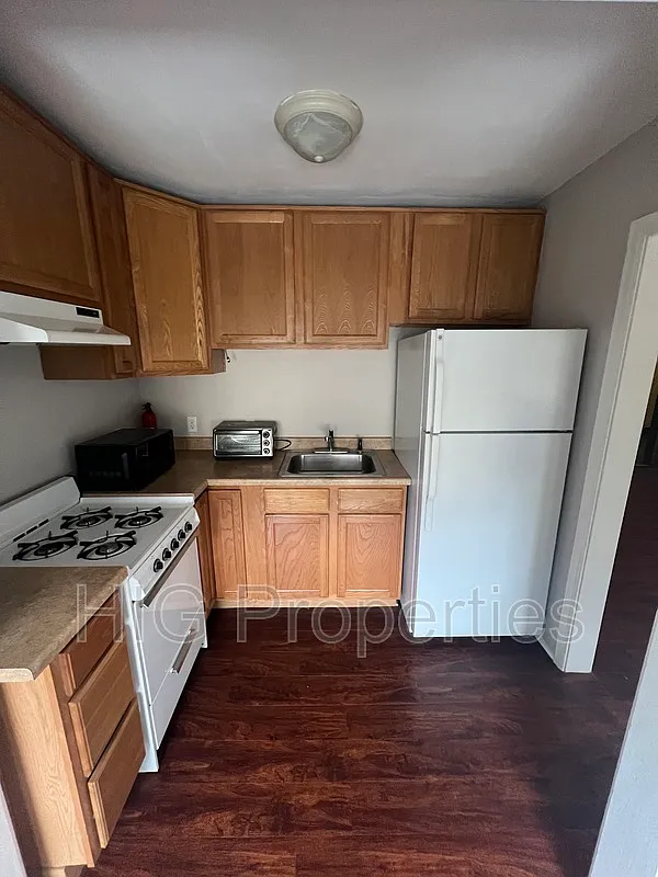 Studio, 1.0 bath, 488 sqft, $850 — Photo 4