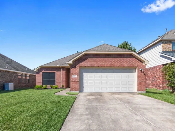 4622 Meadow Way Dr, Deer Park, TX 77536