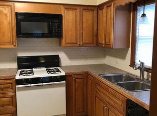 2617 N Delaware Ave, Springfield, MO 65803