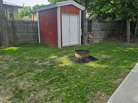 5th image of 17 Geneva St