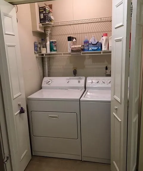 10508 Grosvenor Pl — Photo 16