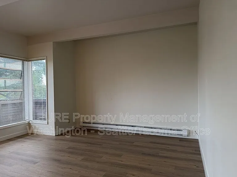 6609 SW Admiral Way — Photo 11