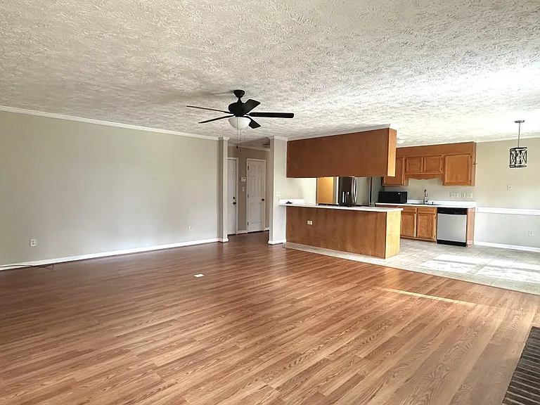 5613 Kingstree Dr — Photo 9