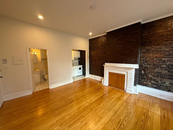 2nd image of 670 Tremont St #3R