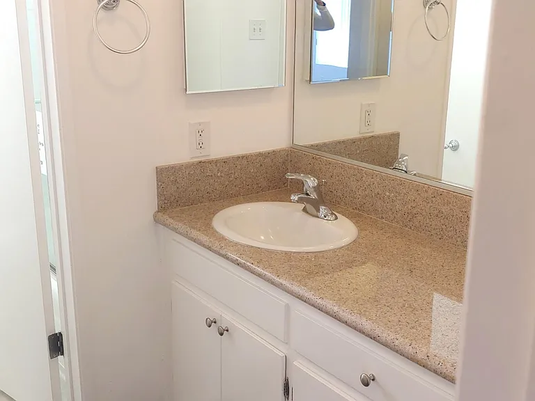 1BD+1BA (Unit 201)