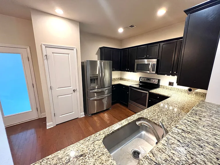 1708 Restoration Ct — Photo 5
