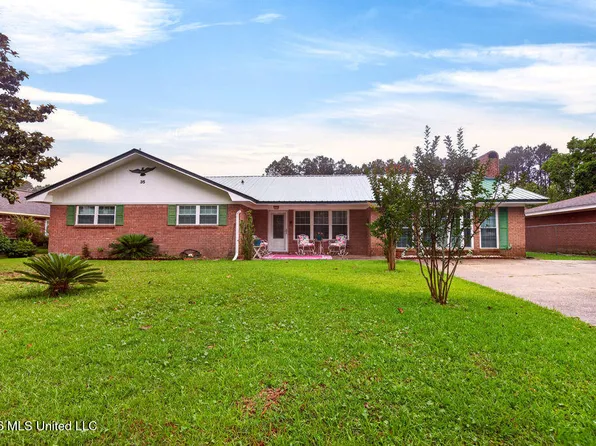 35 Fleetwood Dr, Gulfport, MS 39503
