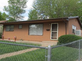 1701 Maplewood Dr, Pueblo, CO 81005
