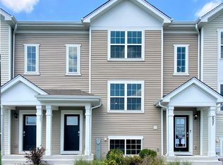 623 Berry Ridge Dr, Joliet, IL 60431