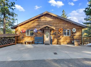 179 Canyon View Dr, Crestline, CA 92325