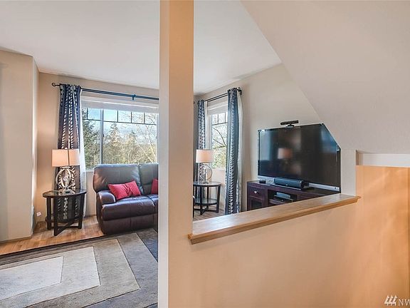 5th image of 4702 Mill Pond Dr SE Unit 1304