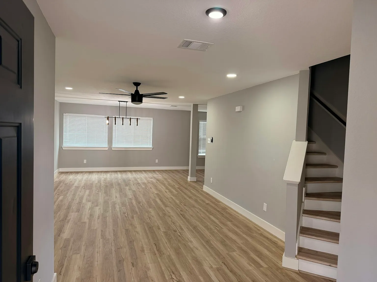 10651 Cobblecreek Way — Photo 2