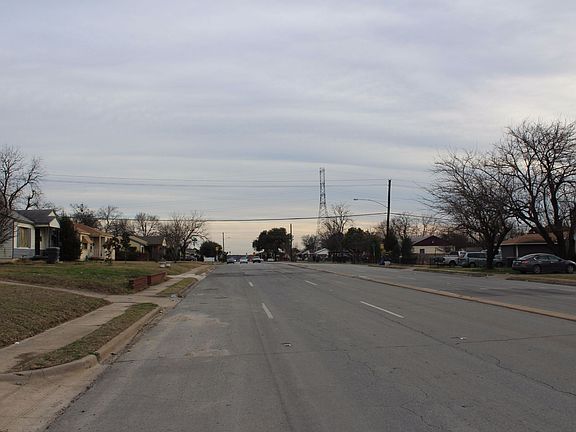 4th image of 3322 S Marsalis Ave