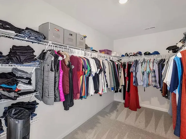 6231 Graymount Trl — Photo 23