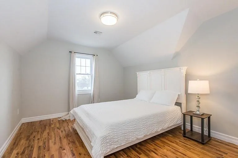 27 Center St #2 — Photo 12