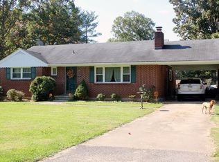 1228 Lakeview Dr, Lynchburg, VA 24502