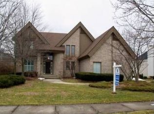 6553 Torybrooke Cir, West Bloomfield, MI 48323