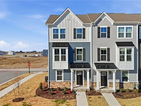 314 Fost Blvd, Moyock, NC 27958