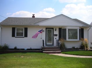 82 Bernice Rd, Belleville, NJ 07109