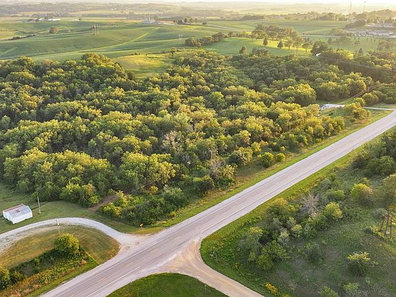 4th image of 2390 Highway 44