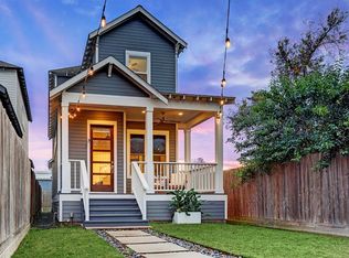 913 Robbie St, Houston, TX 77009