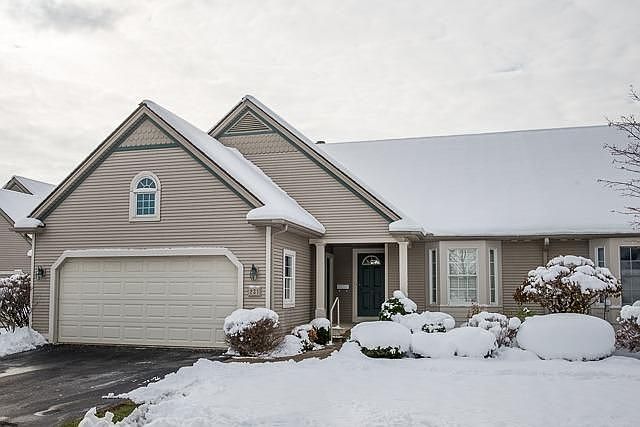 1st image of 231 Pierce Lake Dr
