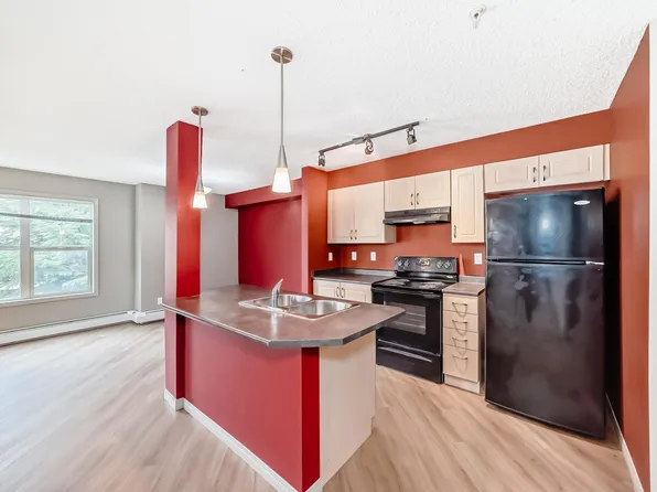 11441 Ellerslie Rd SW #211, Edmonton, AB T6W 1S9