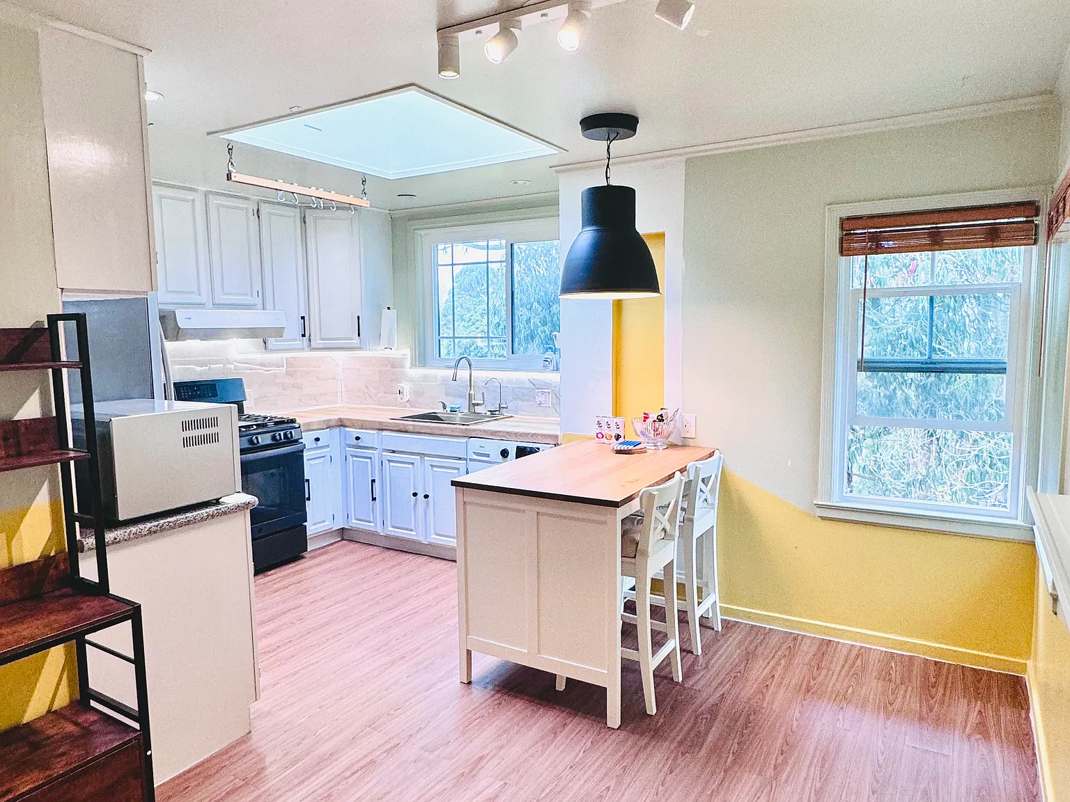 24 Kempton Ave — Photo 4