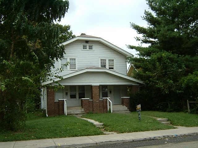 1st image of 4842 N Winthrop Ave