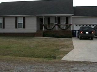 5671 Wenonah St, Hokes Bluff, AL 35903