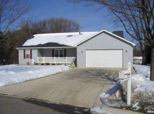 914 Dexter Ave, Big Rapids, MI 49307