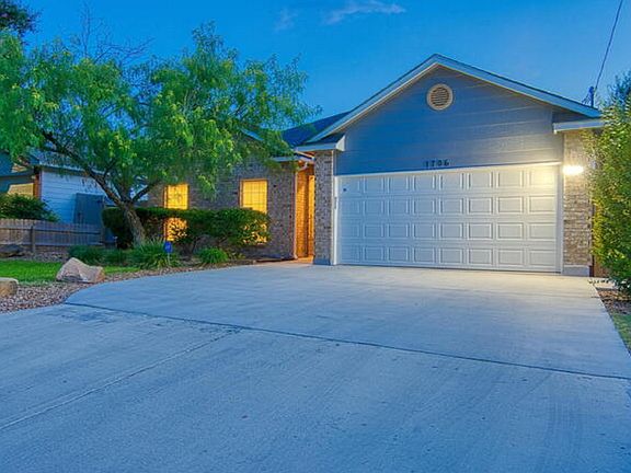 4th image of 1706 Larkspur Dr