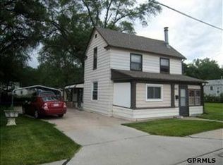 5024 N 33rd St, Omaha, NE 68111