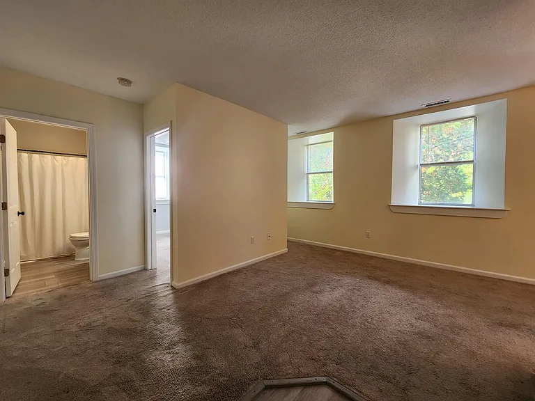 206 Whetstone Mls — Photo 6