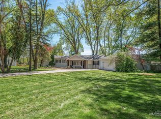 30W221 Estes St, Naperville, IL 60563