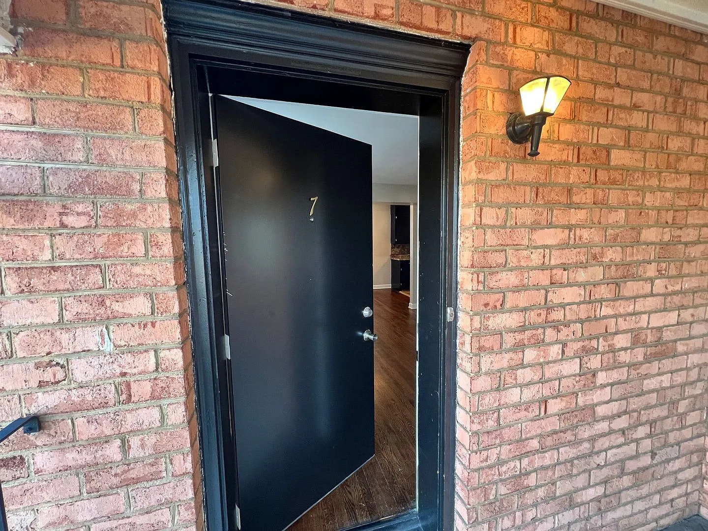Affordable 2 Bed/1 Bath Apartment — Photo 4