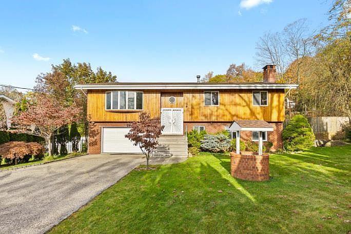 1st image of 653 Ashford Avenue