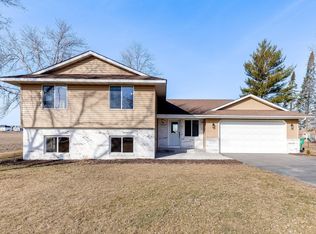 11421 Fernbrook Ln N, Osseo, MN 55369