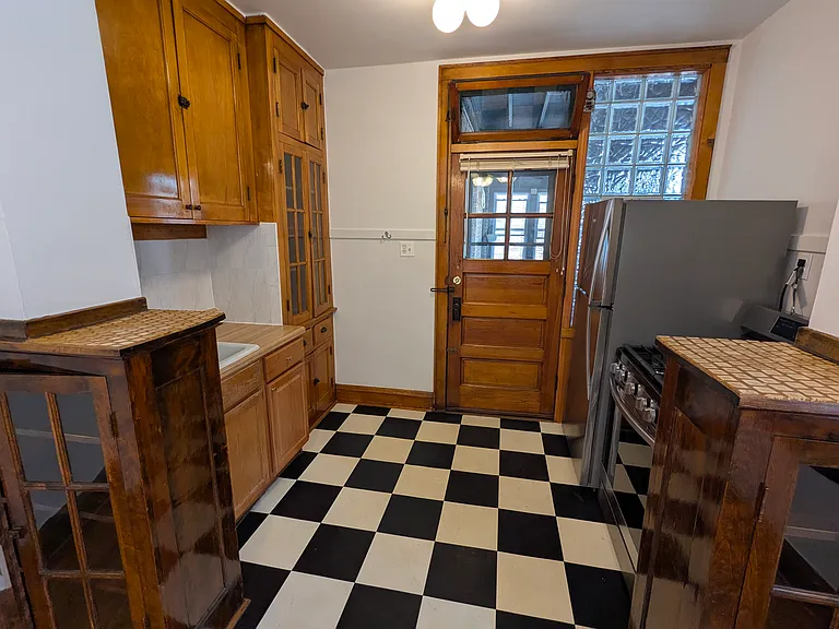 3546 N Meade Ave #2 — Photo 10