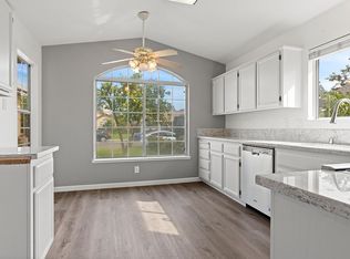 3723 Honeycreeper Dr, Turlock, CA 95382