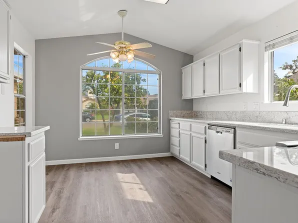 3723 Honeycreeper Dr, Turlock, CA 95382