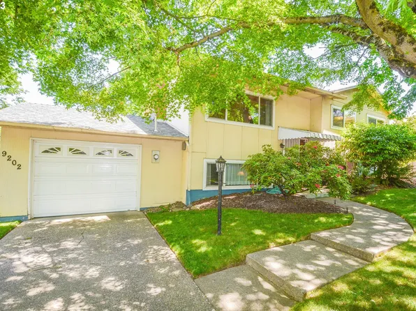9202 N Chautauqua Blvd, Portland, OR 97217