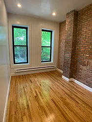 Rented by Cargon Realty