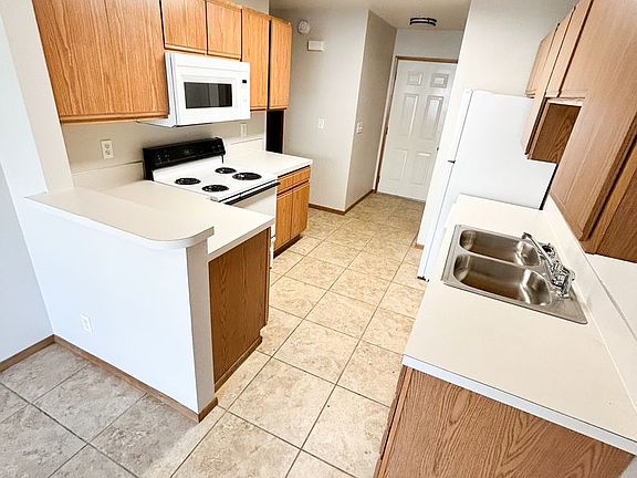5th image of 5770-5772 Glenridge Way #5774
