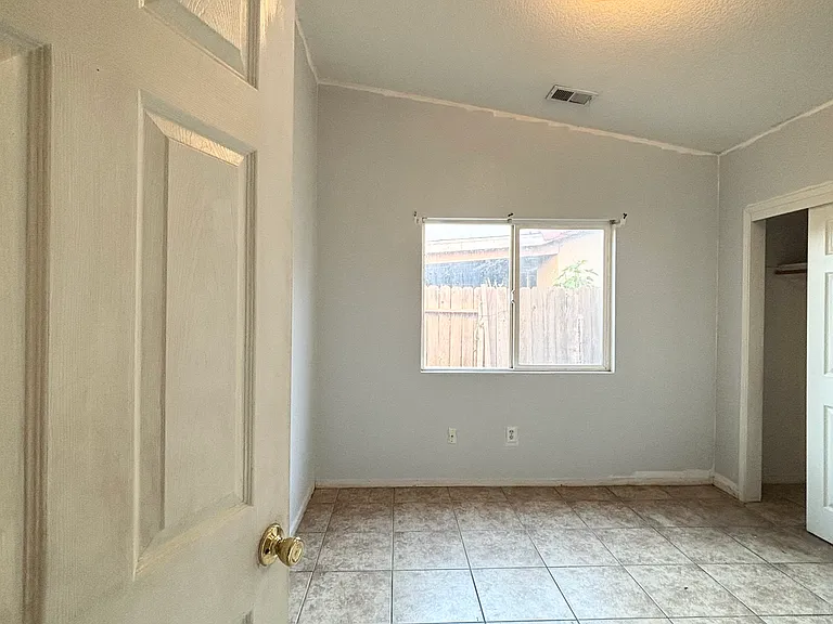 34 Barbados Ct — Photo 6