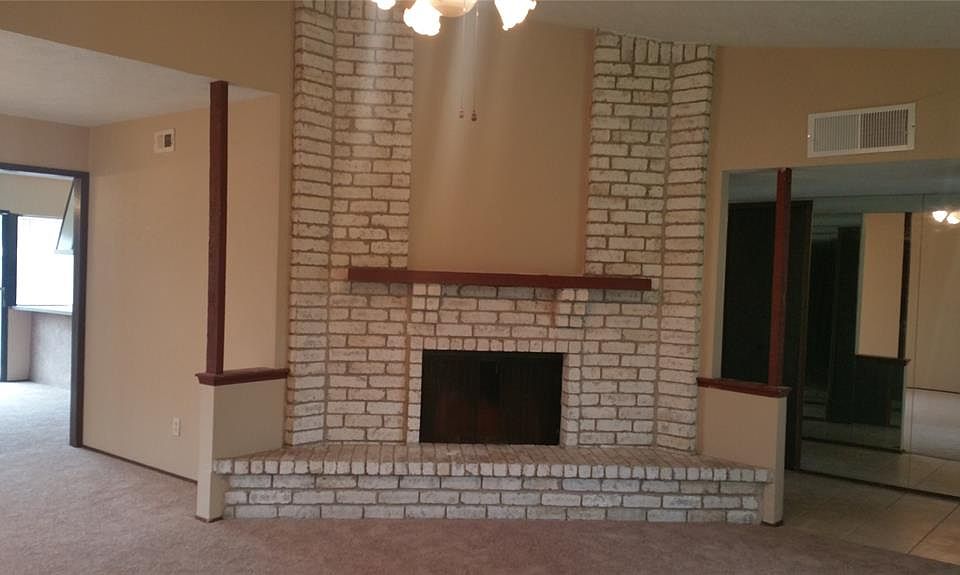 1st image of 14638 Lourdes Dr